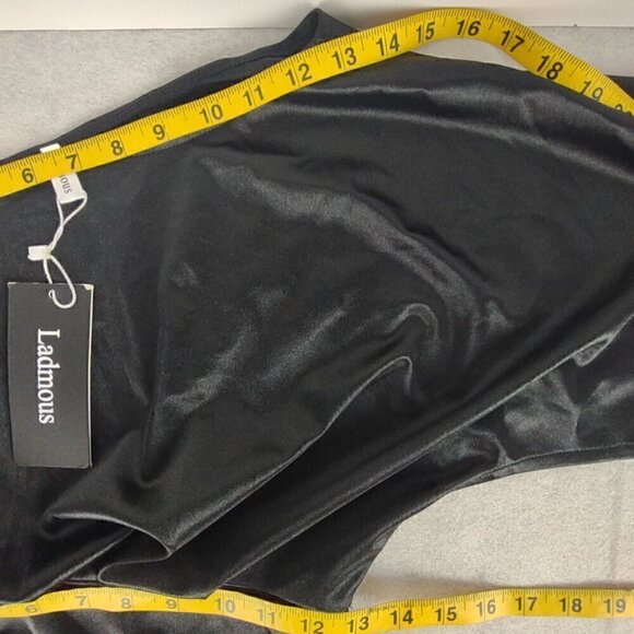 Ladmous Black Off The Shoulder Bat Sleeve Ruched Bodycon Mini Dress Size M (NWT) - Picture 8 of 13